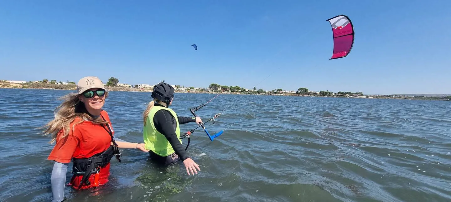Anfängerkurse Kitesurfen